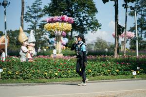 BIB: 
                            <button type="button" onclick="openModal(27619952)" class="btn btn-primary btn-sm float-right btn-popup" data-toggle="modal" data-target=".modal-high-quality">
                        <i class="fas fa-shopping-cart"></i> Add to Cart
                    </button>
                                            <button type="button" onclick="isThisMe(27619952, true)" class="btn btn-success btn-sm float-right btn-popup btn-isme hidden" data-toggle="tooltip" data-placement="bottom" title="นี่คือรูปของคุณใช่ไหม คลิกที่นี่เพื่อเอาเข้าอัลบั้ม">
                        <i class="fas fa-plus"></i> Add to album
                    </button>
                    <button type="button" onclick="isThisMe(27619952, false)" class="btn btn-warning btn-sm float-right btn-popup btn-isnotme hidden">
                        <i class="fas fa-ban"></i> Remove from album
                    </button>